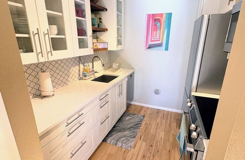 Lafayette Condo | Modern Lafayette Condo Near Waneka Lake - Garage, Trails & Easy Boulder Access
