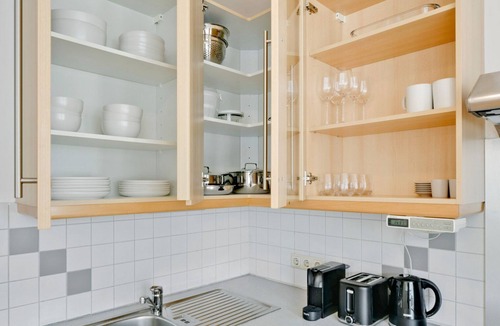 Mariahilf Apartment | Modern Mariahilf 1BR w/Elevator & A/C, close to dining, by Blueground