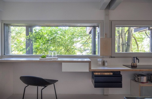 Sipplingen Apartment | Modern Minimalistic Seeblick Design Studio mit Küche, Terrace und Parkplatz