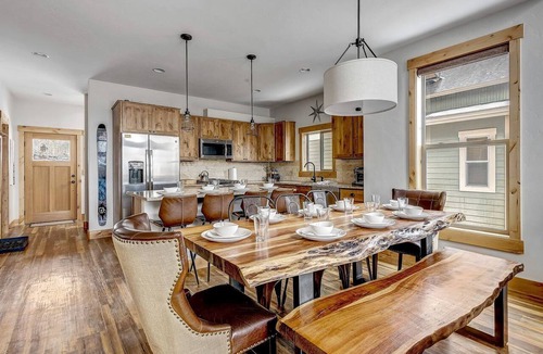 Winter Park Cabin | Modern Mountain Cabin with Hot-Tub in Fraser, Colotado