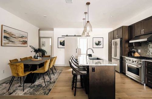 Silverthorne House | Modern Mountain Townhome | Rooftop Hot Tub