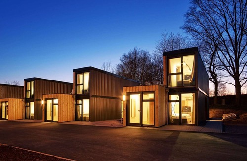 Wertheim House | Modern overseas container converted into a tiny house