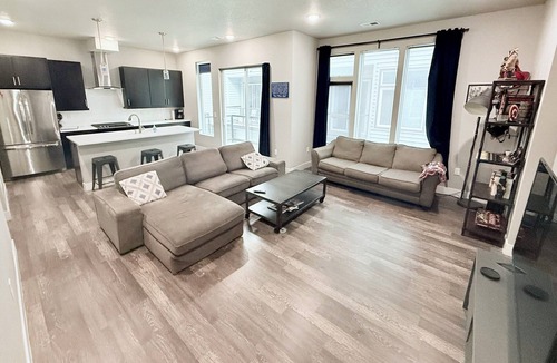 Curtis Park House | Modern townhome w/rooftop patio in RiNo/Five Points, Denver