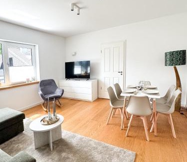 Rellingen Apartment | Moderne Family & Friends Apartment in Rellingen bei Hamburg 9P