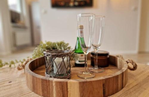 Karolinenkoog Apartment | Moderne Wohnung mit großem Balkon und Weitblick