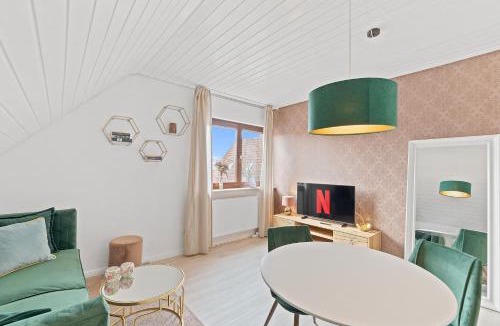 Perouse Apartment | Modernes Apartment Rutesheim - Self-Check-in nähe A8 & Stuttgart