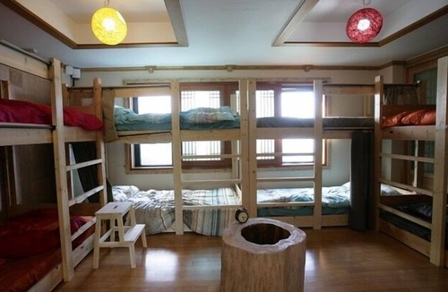 Downtown Hostel | Moncher Guesthouse - Hostel