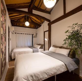 Jeonju House | MongYouHwaWon Guesthouse(Painter's house)