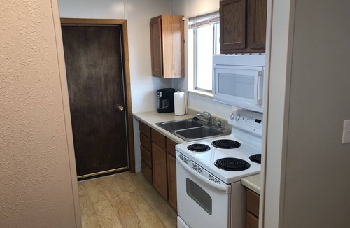 Grand Junction House | Monument views and room to play. Pets welcome.