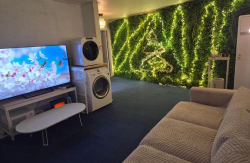 Busanjin Apartment | Moomoo House