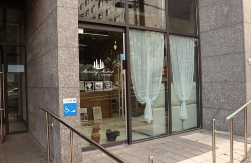 Yeon-dong Apartment | Morning Madrid