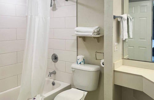 Aurora Hotel | Motel 6 Aurora, CO – Medical Center