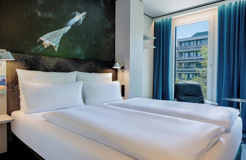Obere Au Hotel | Motel One München-Deutsches Museum