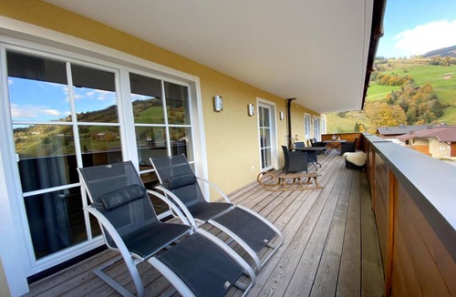 Vorderglemm Apartment | Mountain Apartment in Saalbach for 8