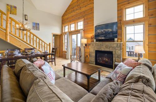 Rendezvous House | Mountain Cabin 120 I Private Hot Tub I Great Views I Activity Program
