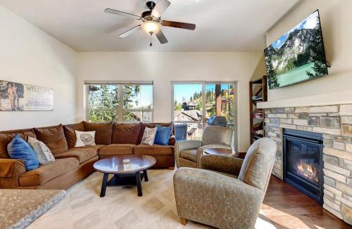 Rendezvous House | Mountain Chalet 89 I Private Hot Tub I Great Views I Activity Program