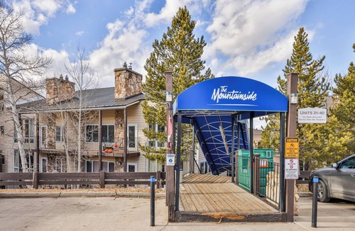 Silvercreek Apartment | Mountain getaway wi-fi pvt hot tub, ski in-ski out! 62