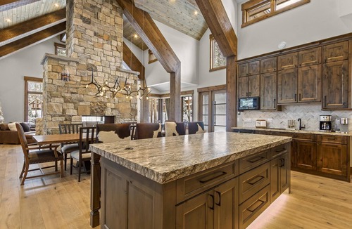 Keystone House | Mountain House | Hot Tub | Shuttle Access