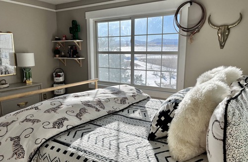 Longmont Other | Mountain Ranch House with Endless Views