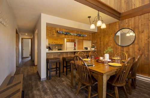 Fraser Condo | Mountain Serenity: Pool & Biking Adventure