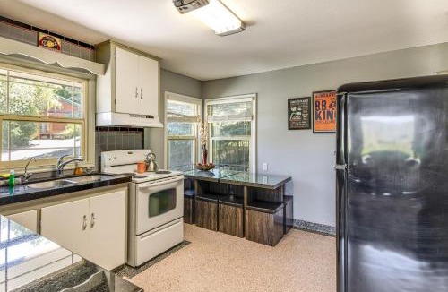 Lava Hot Springs House | Mountain Views: Walkable Lava Hot Springs Home!