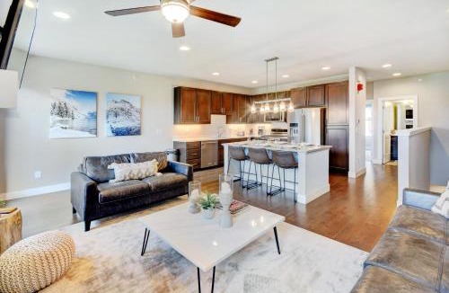 Rendezvous House | Mountain Villa 105 I Private Hot Tub I Great Views I Activity Program
