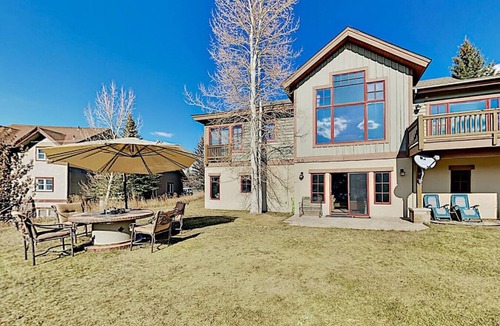 Edwards House | Mountainside Manor! Hot Tub, Sauna, Mountain Views
