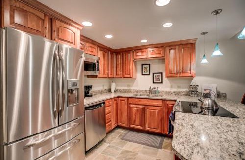 Frisco Apartment | Mountainside Pineview Condo: Cozy Frisco Retreat