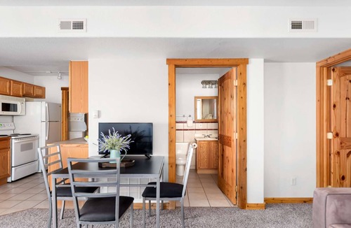 Saint Mary's Condo | Mountaintop condo | 20 mins to downtown Miner Street | walk to trailhead "St Mary's Glacier Getaway"
