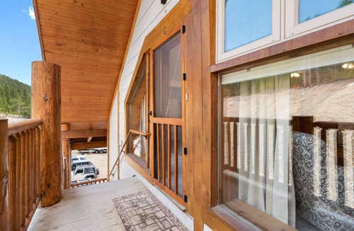 Saint Mary's Condo | Mountaintop view | 20 mins downtown Miner Street | trailhead access - "Studio at St Mary's Glacier"