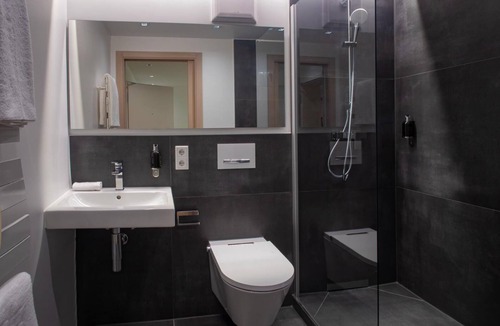 Ludwigsvorstadt-Kliniken Apartment | Munich Finest Apartments- Studio 5