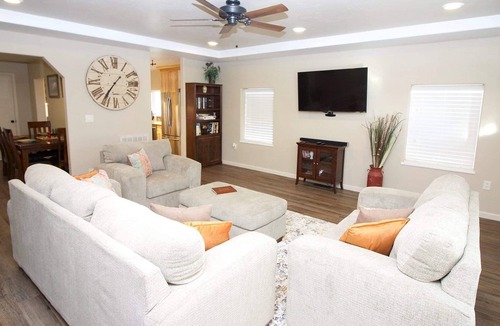 Grand Junction House | Mustang Ridge 2 bed 1 bath sleeps 6