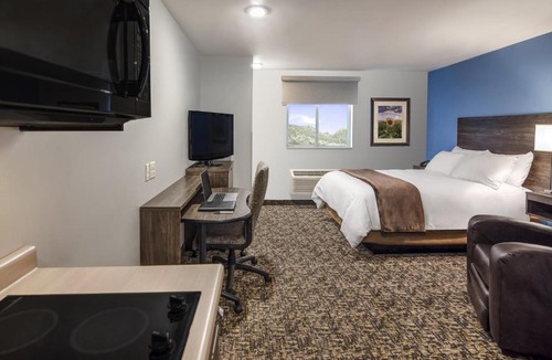 Gleneagle Hotel | My Place Hotel-Colorado Springs,CO