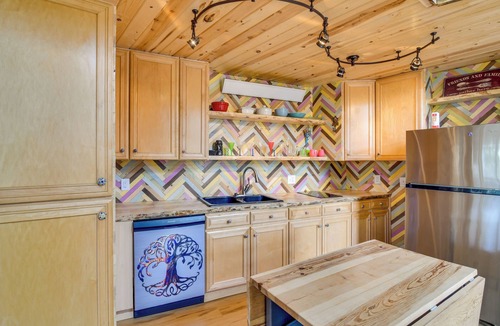 Hartsel Cabin | 'Mystic Treehouse' on 35 Acres Near Hartsel