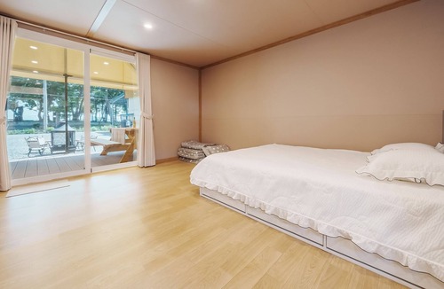 Namhae RV Rental | Namhae Chojun Bada Forest Glamping