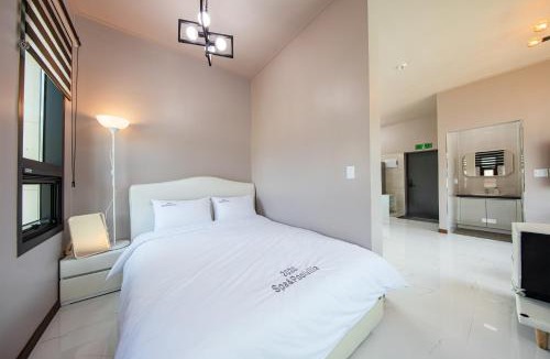 Namsan House | Namiseom 2020 Spa Poolvilla