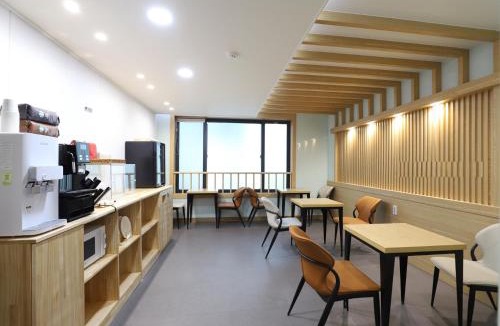 Nampo-dong Hotel | Nampo MGM Hotel