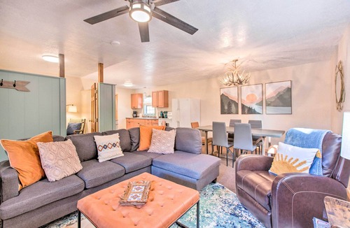 Red River House | Near Hiking & Main St! Mtn-View Red River Retreat