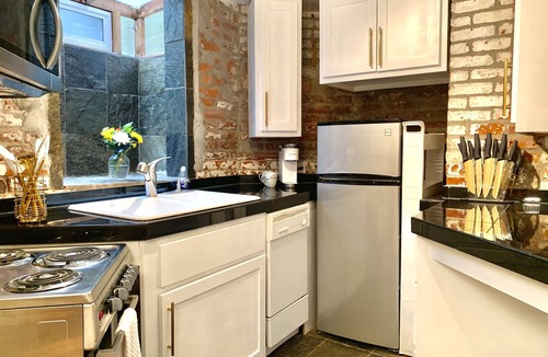 Cheesman Park Condo | ⭐️New 1Br Luxury Condo near Park & Downtown ⭐️