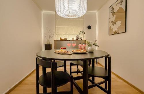 Yeonnam-dong Villa | NEW Hongdae Yeonnam Cozy 2BR 5min Airport Bus