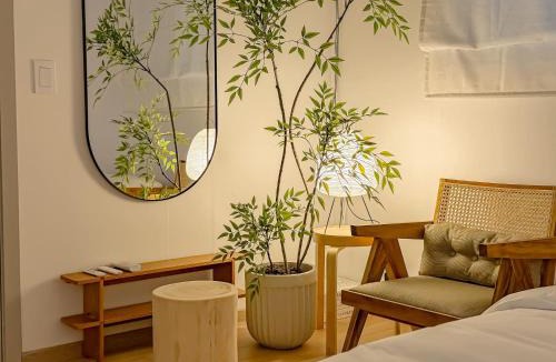 Yeonnam-dong Villa | NEW Hongdae Yeonnam Cozy 2BR 5min Airport Bus