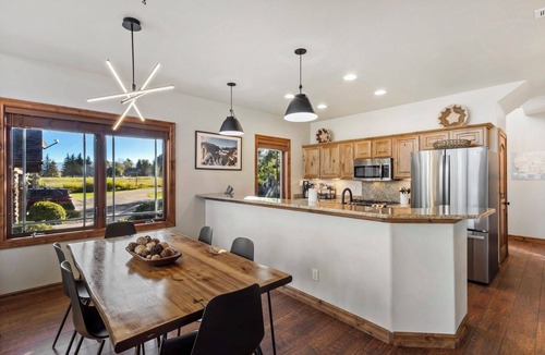 Pagosa Springs House | New Listing! Front-Row Views of Pagosa Peak | Walk to Uptown Shops