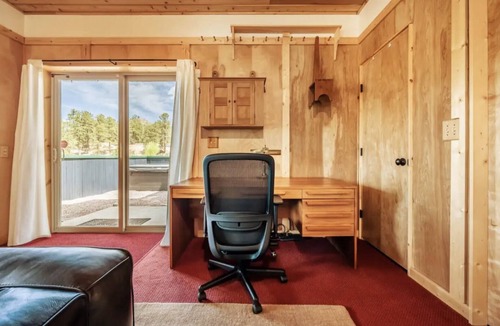 Sedalia Cabin | ^NEW^ MAGICAL REMOTE CABIN WITHIN PIKE'S NAT'L FOREST, HOT TUB