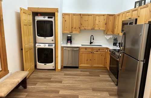 Mountain House Condo | NEW! Renovated 3BR Mountain Condo - Kids Ski Free