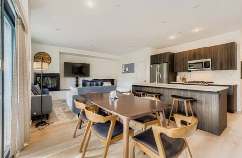 Willow Grove Condo | New Riverfront Home | Near Six Resorts Hot Tub!