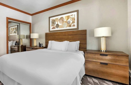 Four O'Clock Resort | -New Year Ski Week, 2BR/2BA, Valdoro Mountain Lodge, Breckenridge, Colorado