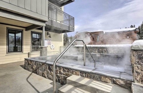 Winter Park Condo | Newly Built Ski Condo w/Hot Tub & Shuttle Access!