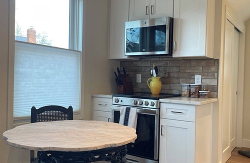 Congress Park Apartment | Newly Constructed Cozy 1-bedroom studio in Congress Park, Denver