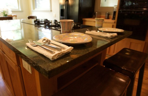 Silverton House | Newly remodeled 1889 historic downtown vacation rental