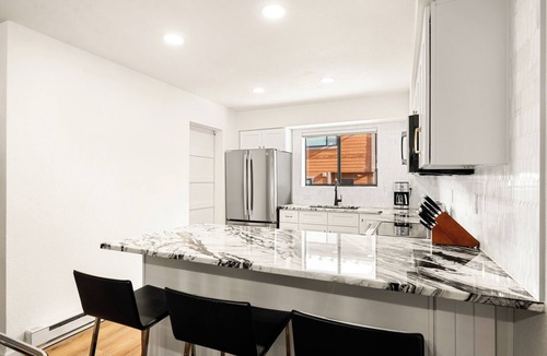 Four O'Clock House | Newly Remodeled; Great Location; Heated Garage